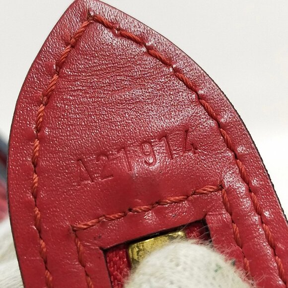 (L4) Louis Vuitton Shoulder Bag Red Epi Leather - Picture 8 of 9